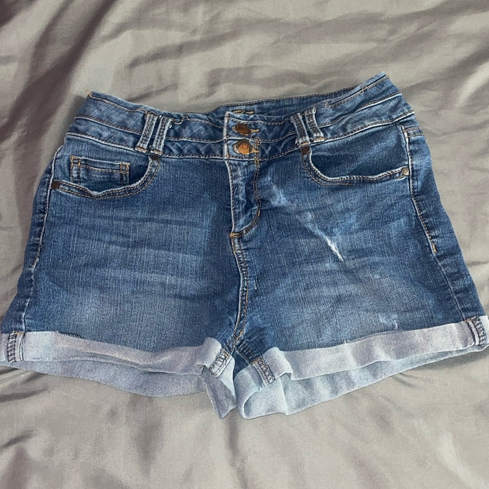Like new-Never worn